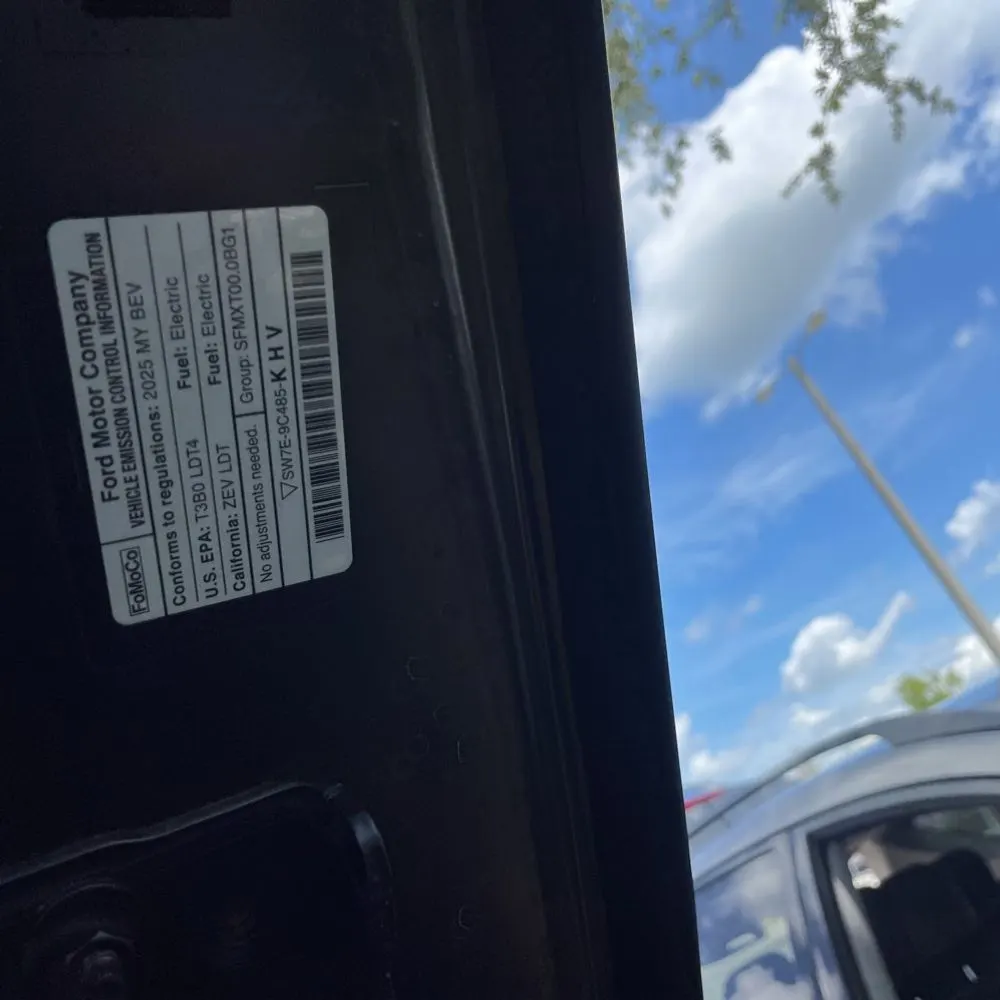 2025 Ford F-150 Lightning XLT