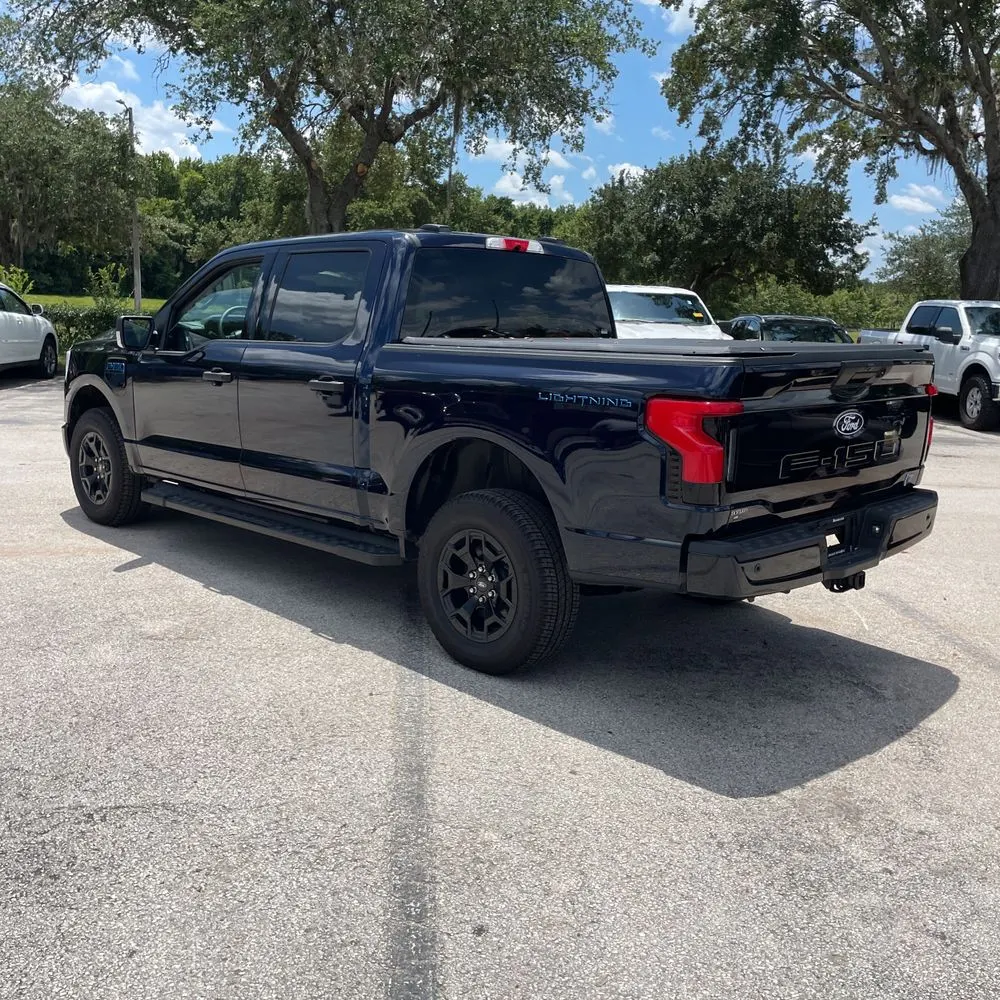 2025 Ford F-150 Lightning XLT