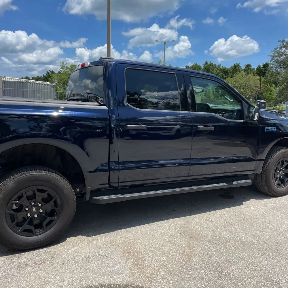 2025 Ford F-150 Lightning XLT