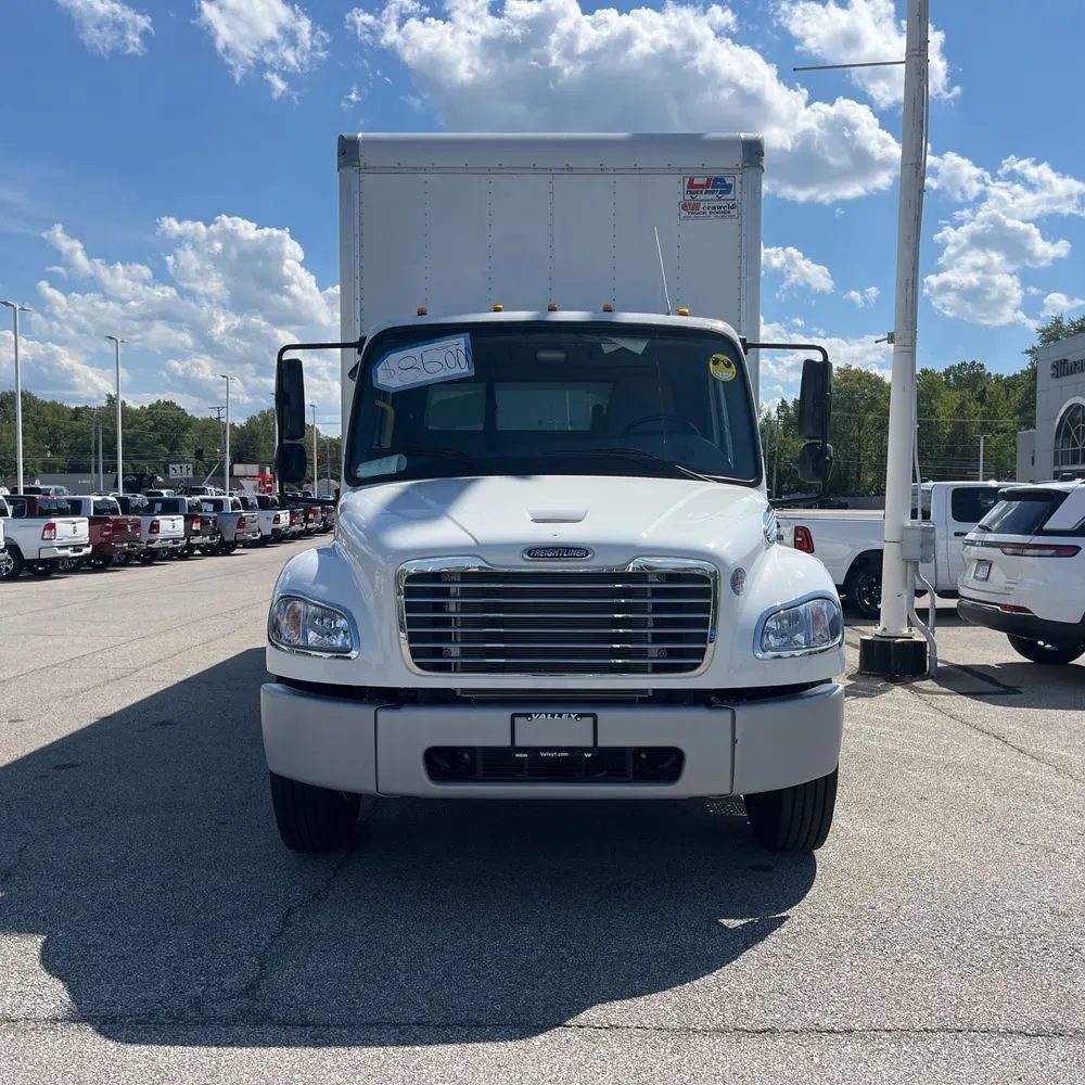 2024 Freightliner M2 106