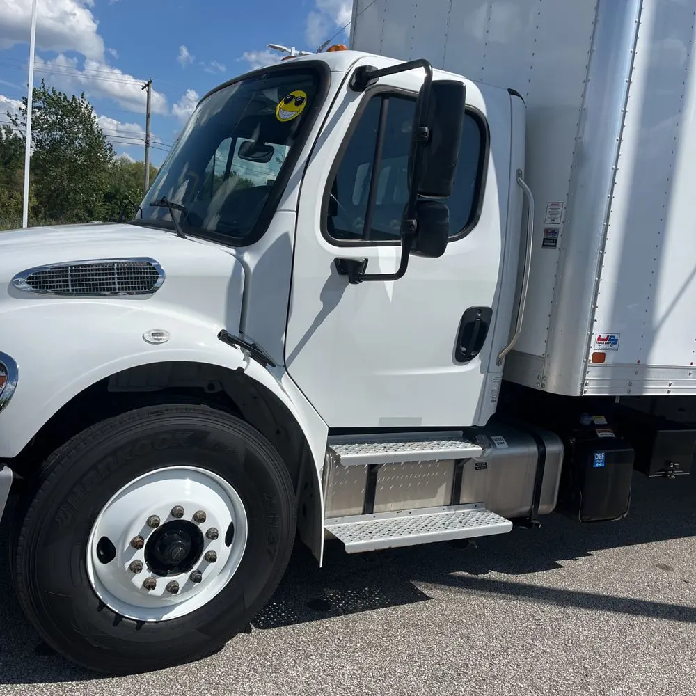 2024 Freightliner M2 106