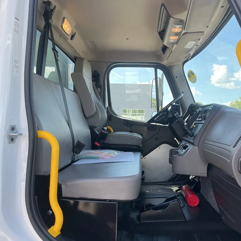 2024 Freightliner M2 106
