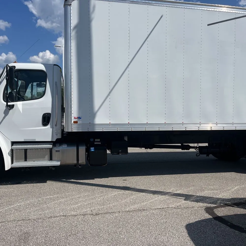 2024 Freightliner M2 106