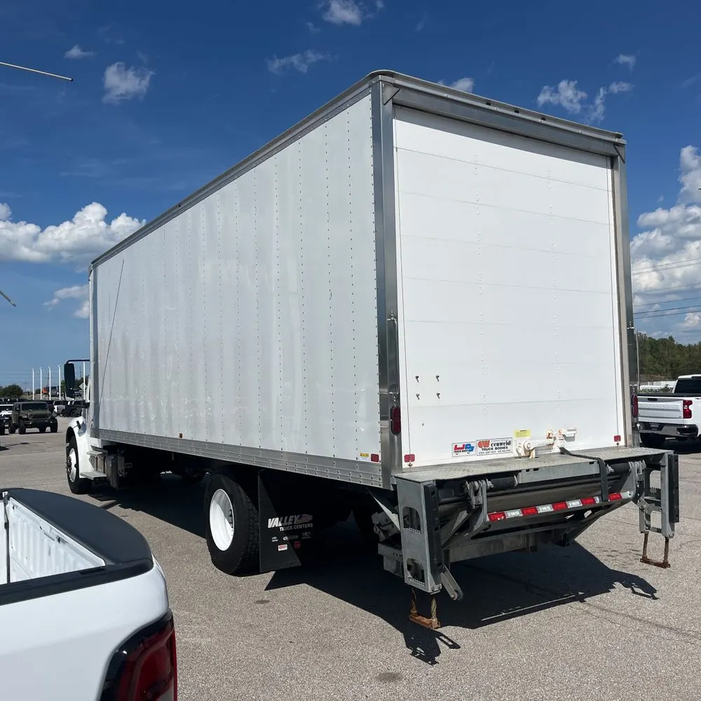 2024 Freightliner M2 106