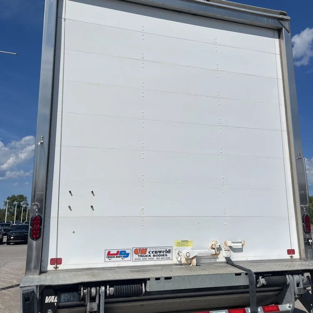 2024 Freightliner M2 106