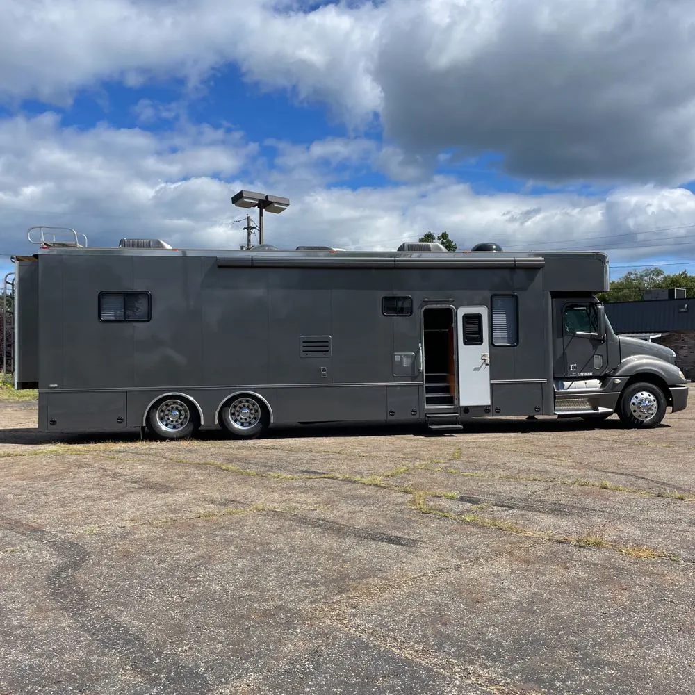 2006 Freightliner Commercial CL12064S 120"BBC Conv Cab SBA Truck 6X4