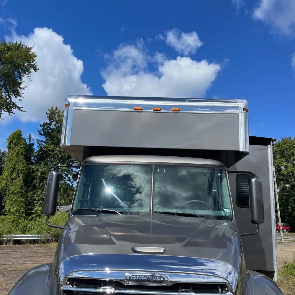 2006 Freightliner Commercial CL12064S 120"BBC Conv Cab SBA Truck 6X4