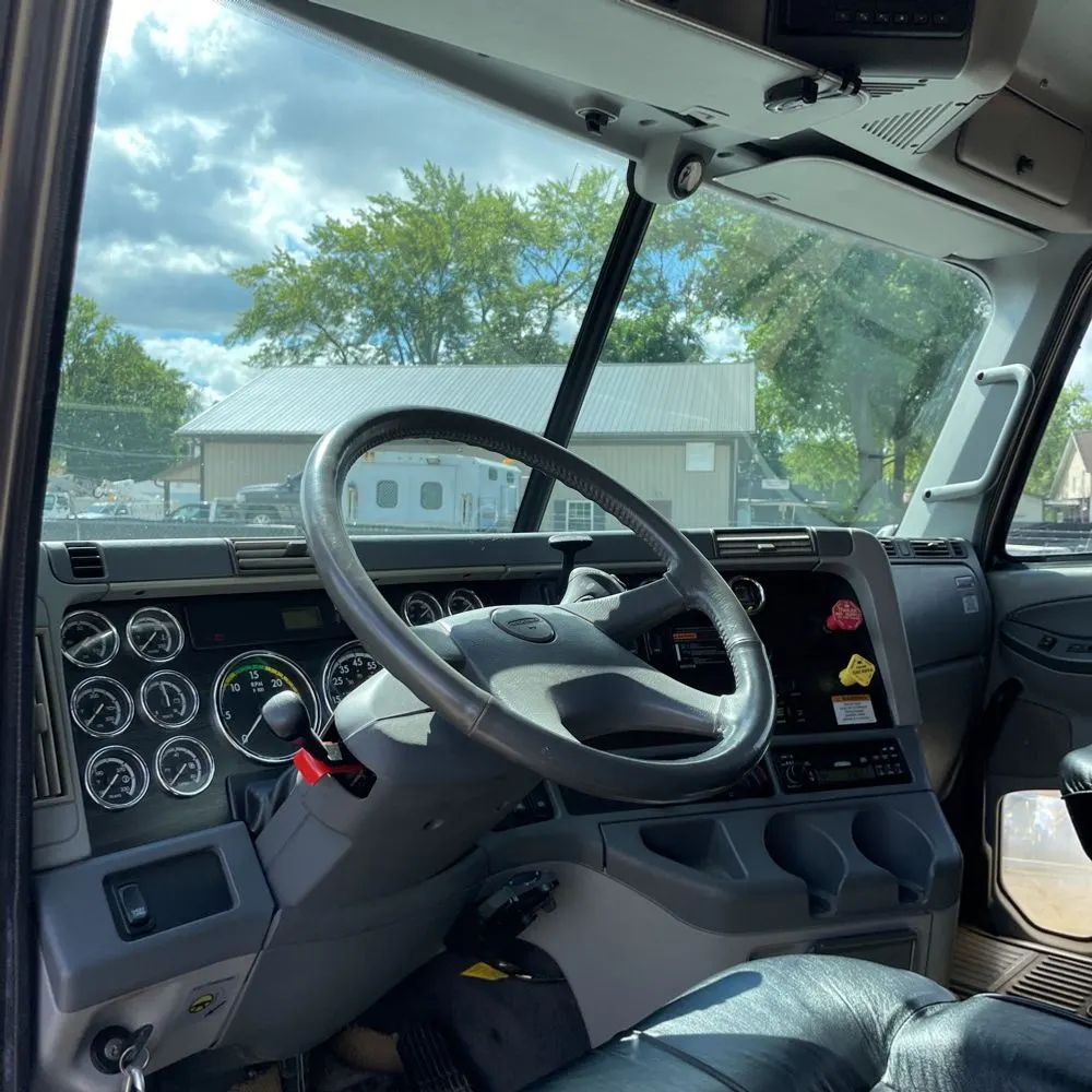 2006 Freightliner Commercial CL12064S 120"BBC Conv Cab SBA Truck 6X4