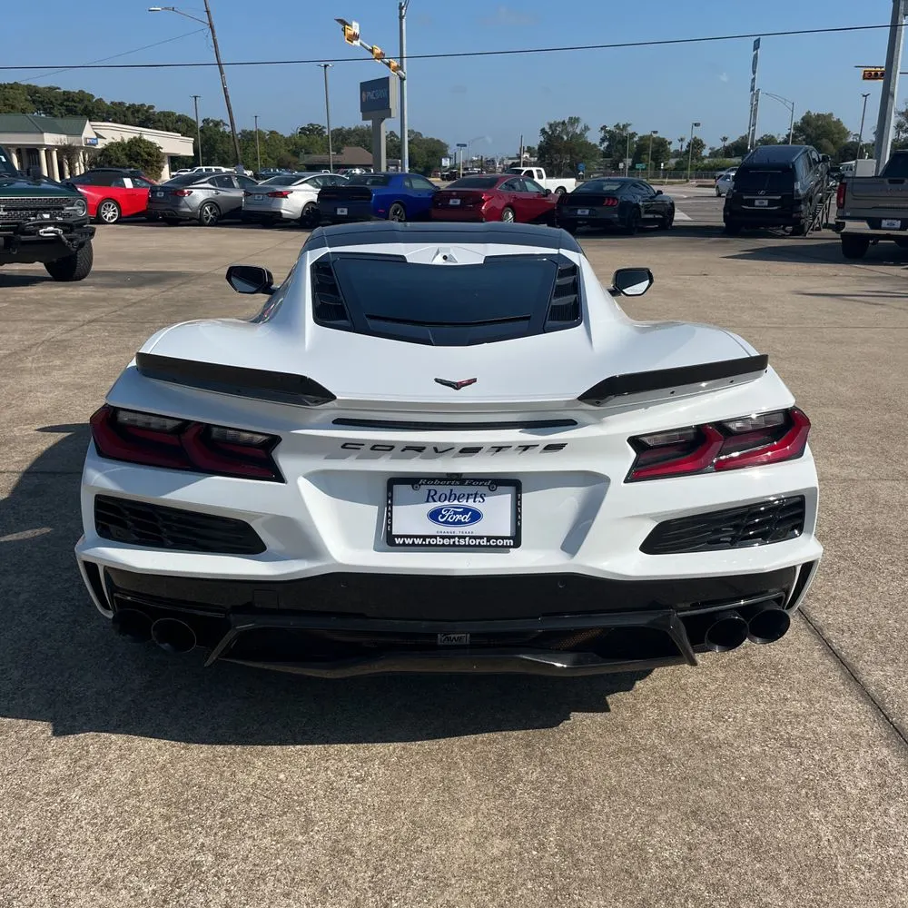 2025 Chevrolet Corvette E-Ray