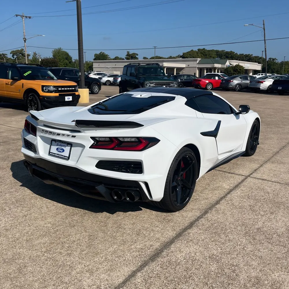 2025 Chevrolet Corvette E-Ray