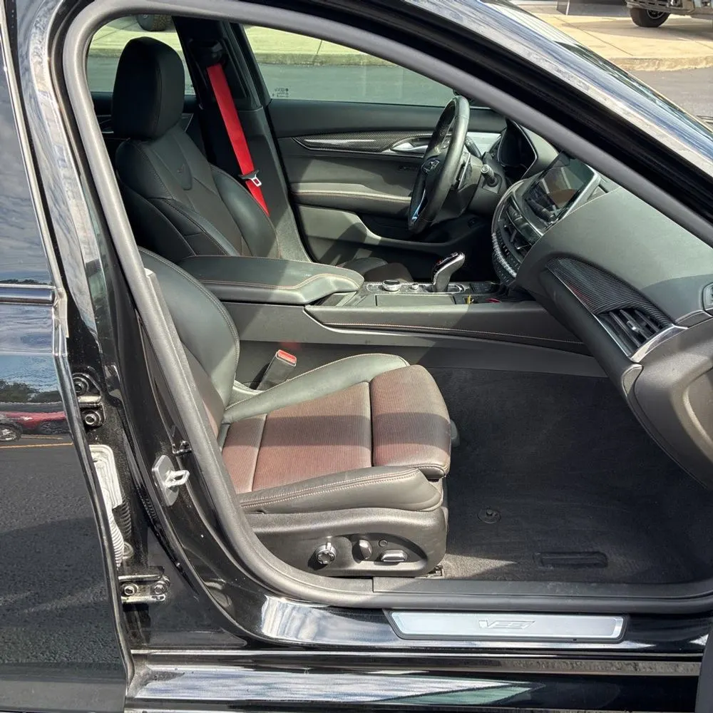 2023 Cadillac CT5-V Base