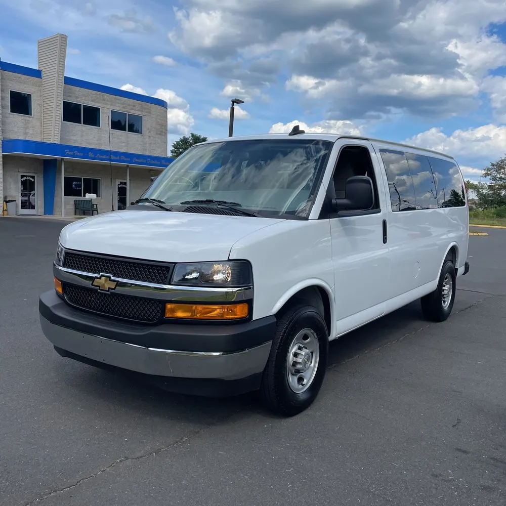 2025 Chevrolet Express LS 3500