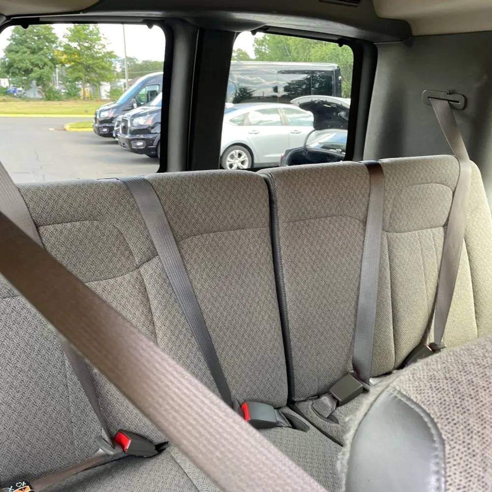 2025 Chevrolet Express LS 3500