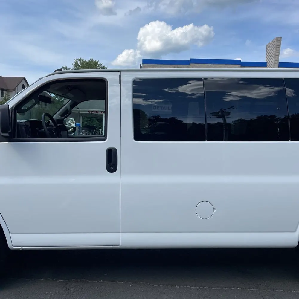 2025 Chevrolet Express LS 3500