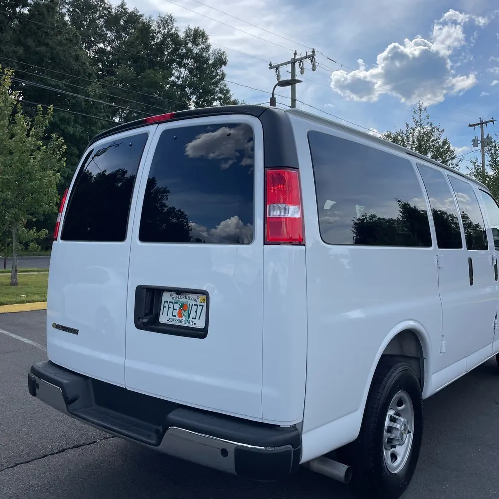 2025 Chevrolet Express LS 3500