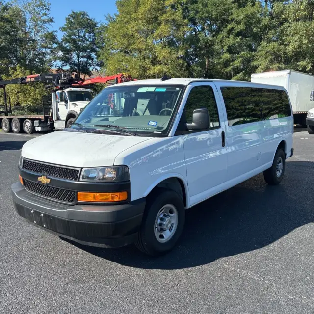 2024 Chevrolet Express LS 3500
