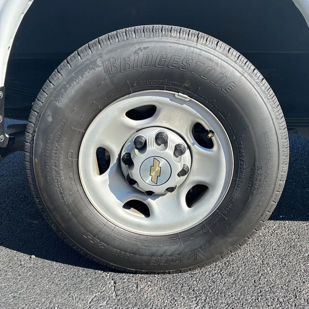 2024 Chevrolet Express LS 3500
