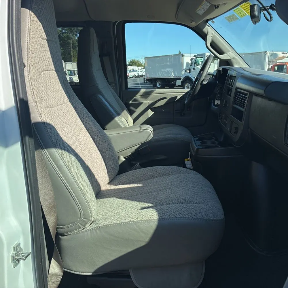 2024 Chevrolet Express LS 3500