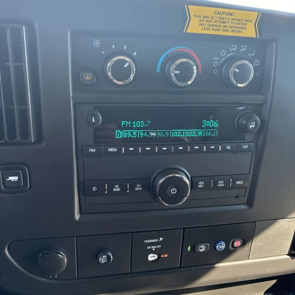 2024 Chevrolet Express LS 3500