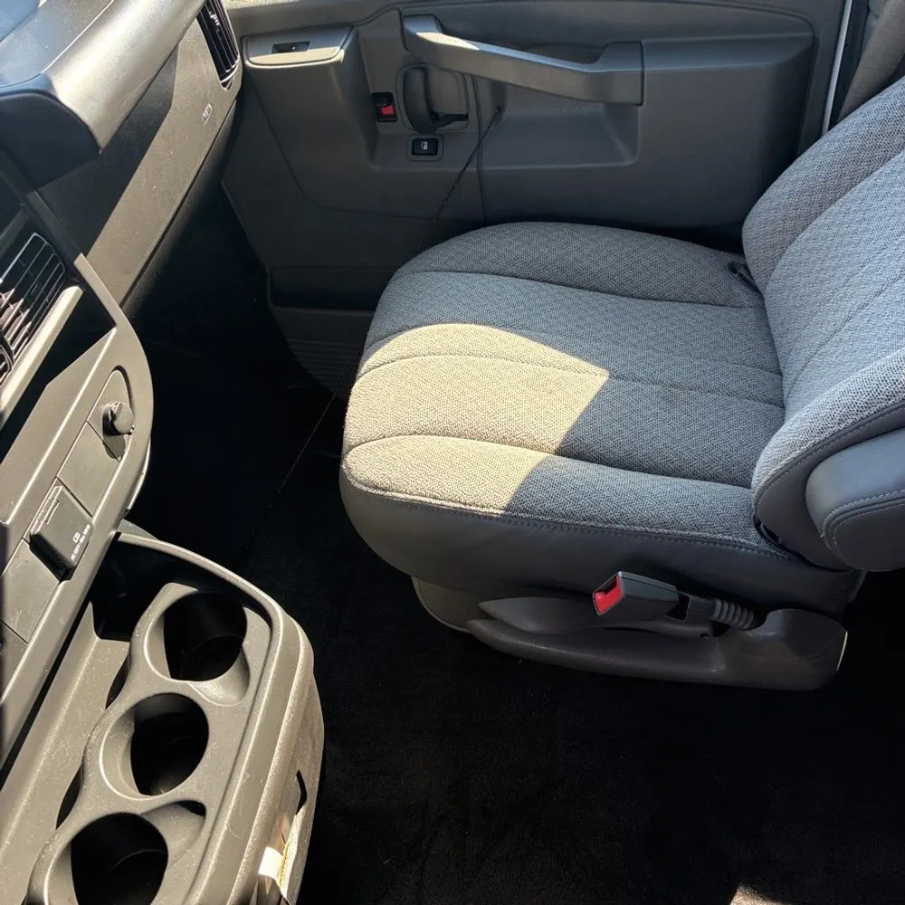 2024 Chevrolet Express LS 3500