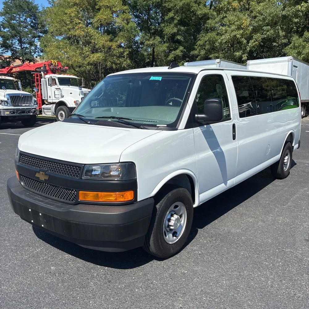 2025 Chevrolet Express LS 3500