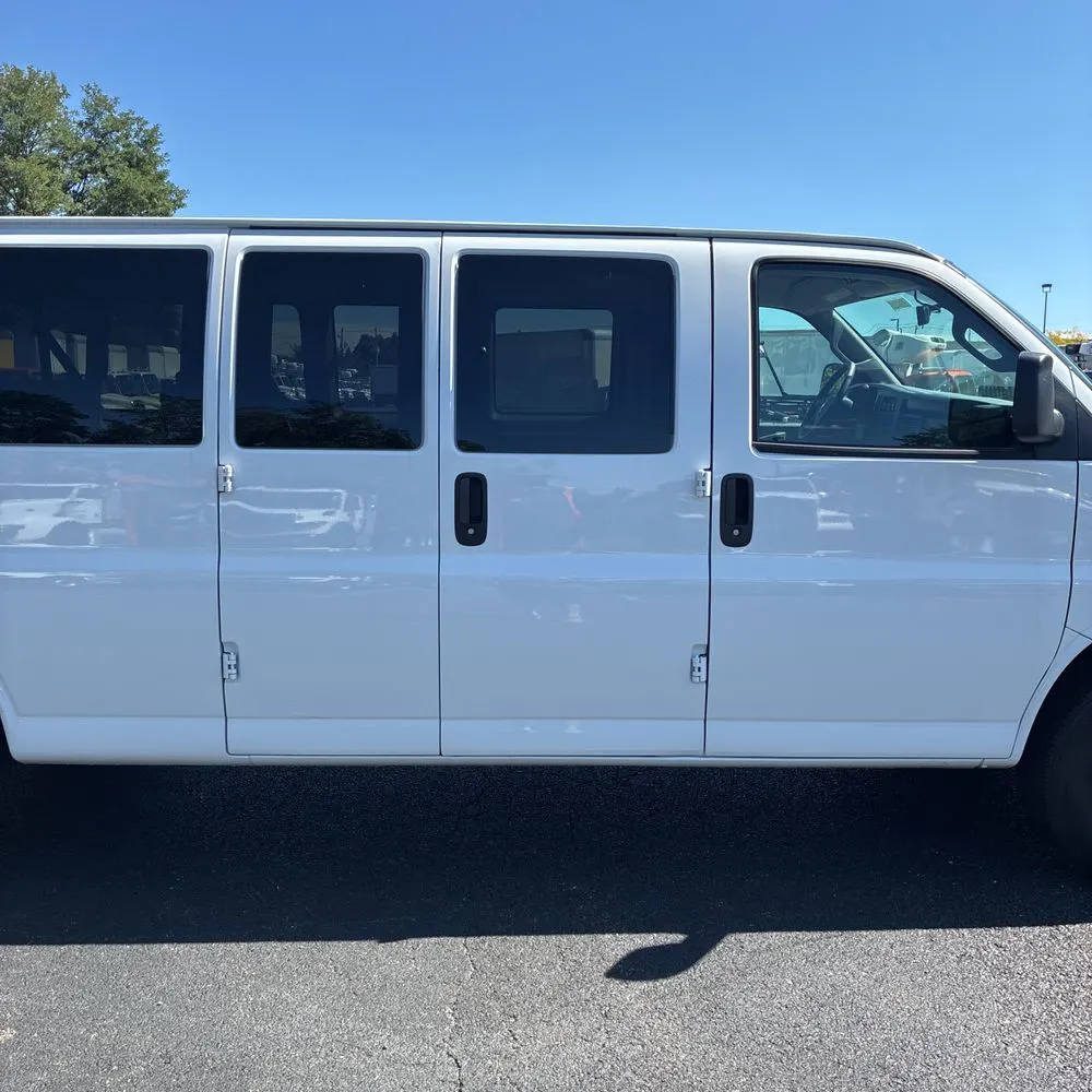 2025 Chevrolet Express LS 3500