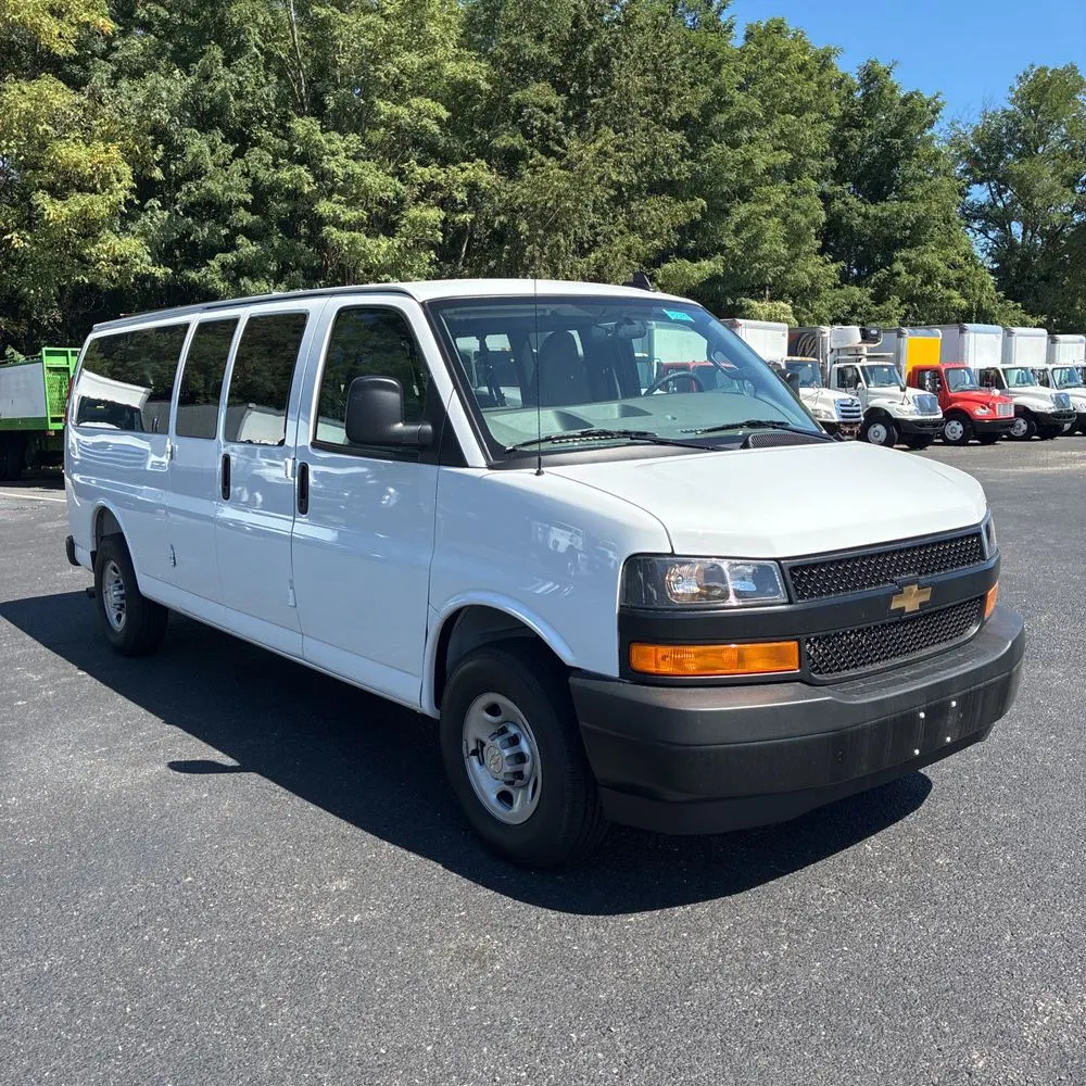 2025 Chevrolet Express LS 3500