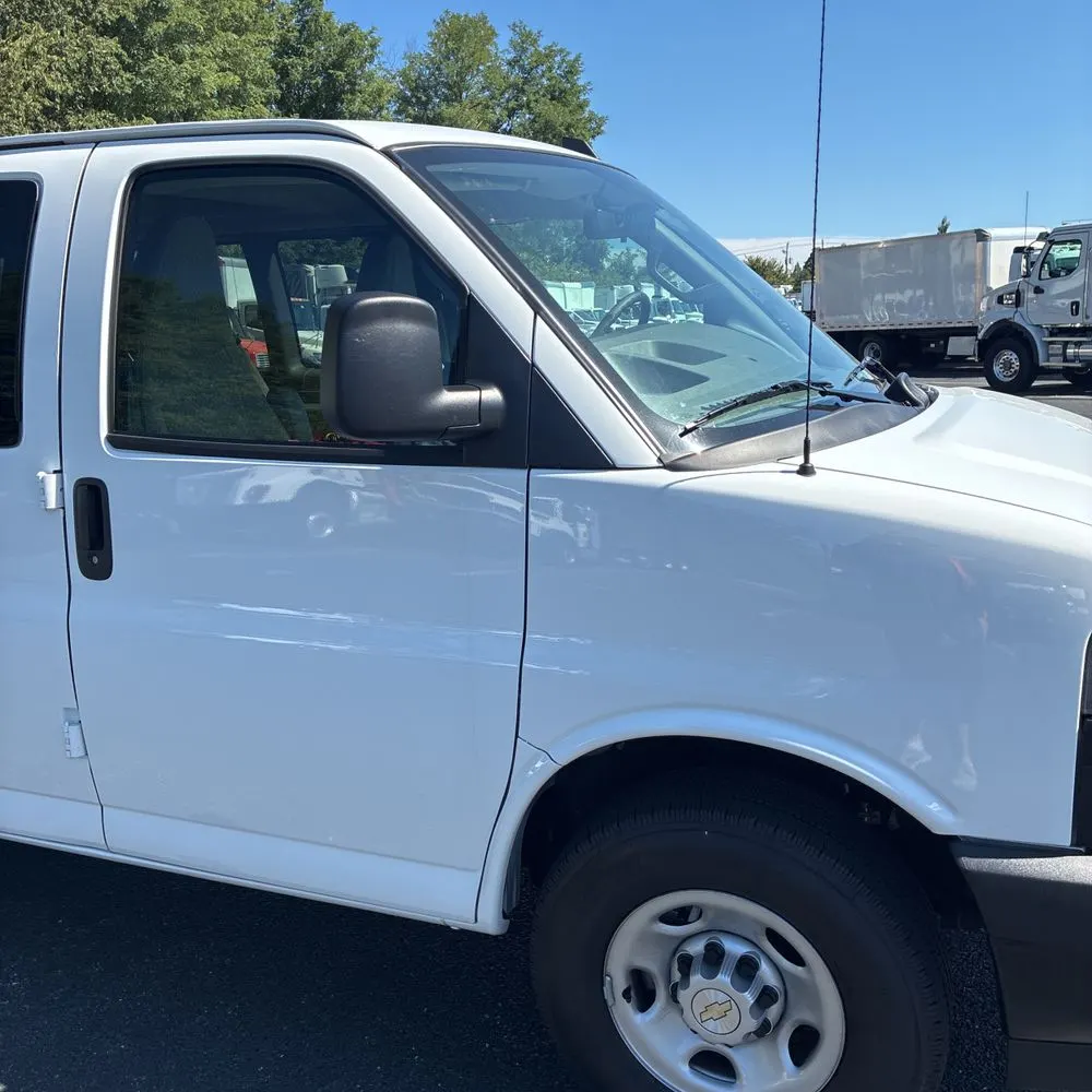 2025 Chevrolet Express LS 3500