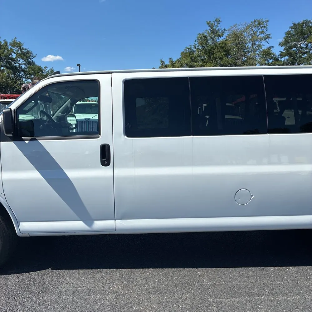 2025 Chevrolet Express LS 3500