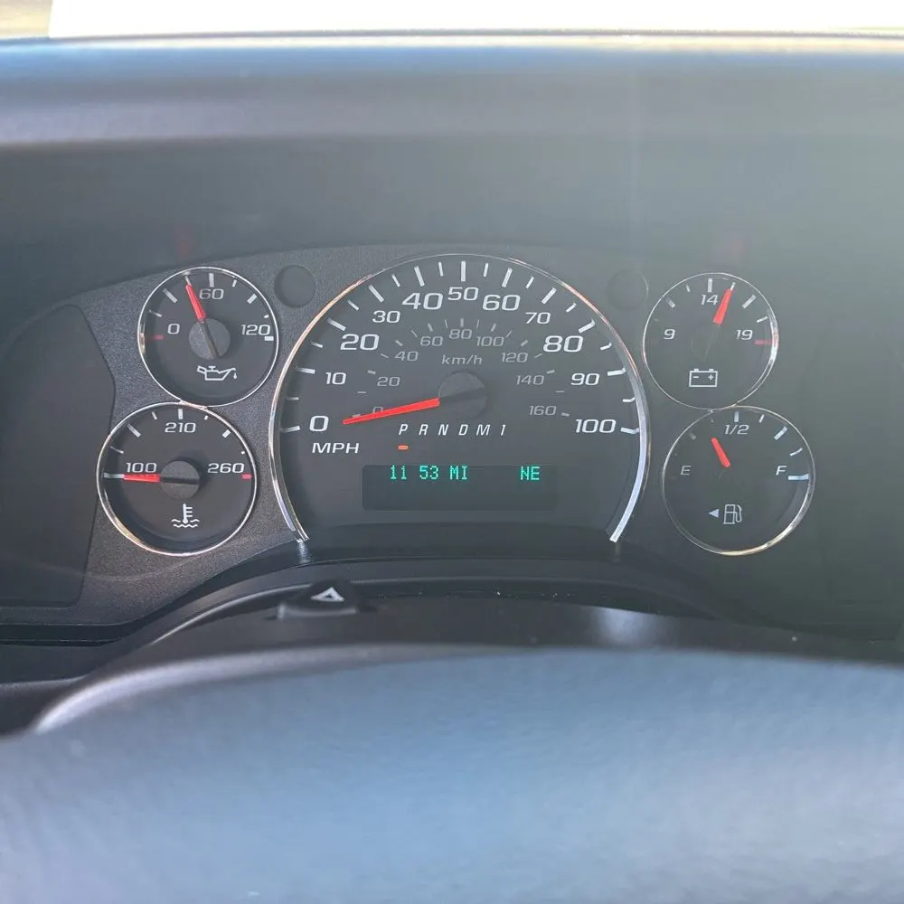 2025 Chevrolet Express LS 3500