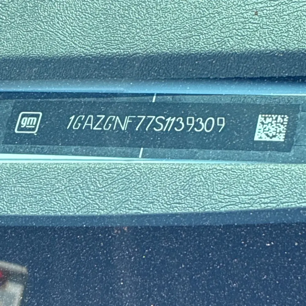 2025 Chevrolet Express LS 3500