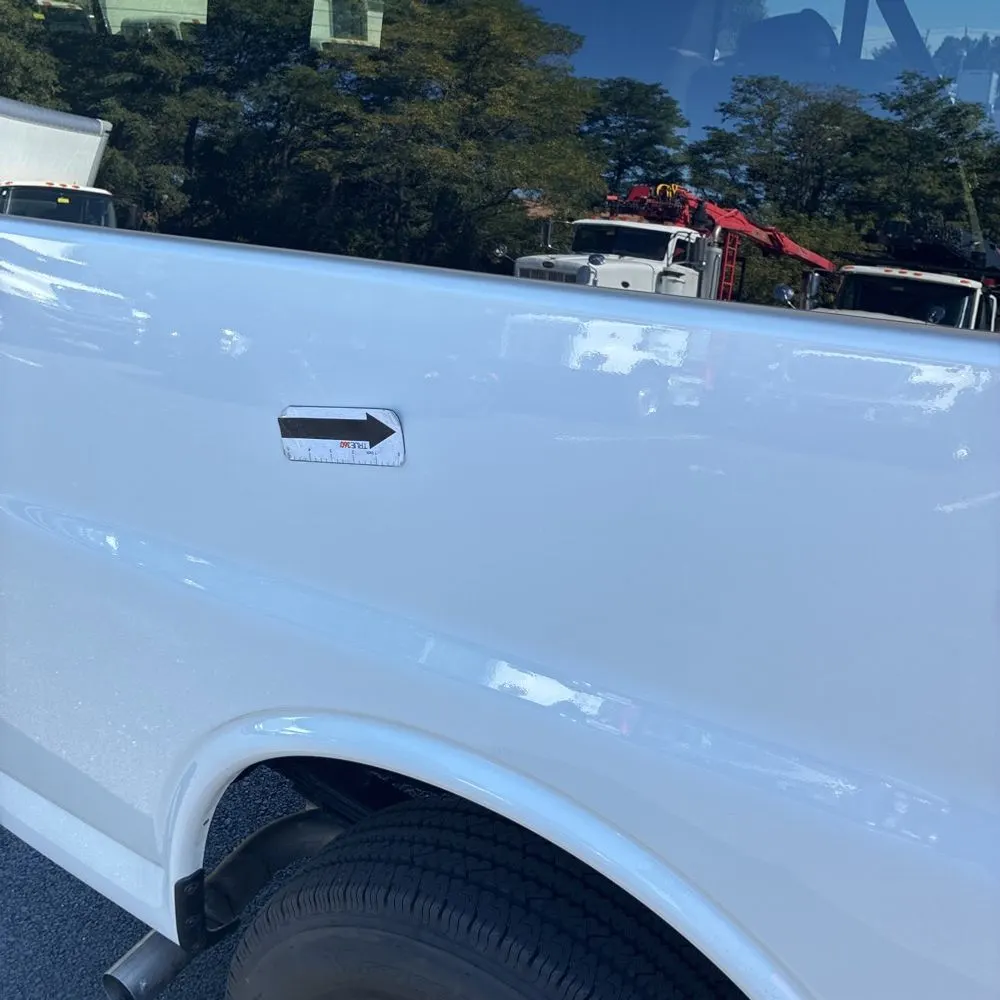 2025 Chevrolet Express LS 3500