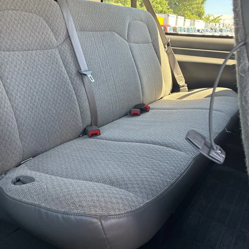 2025 Chevrolet Express LS 3500
