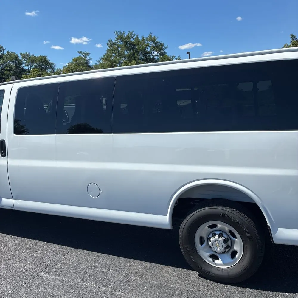 2025 Chevrolet Express LS 3500