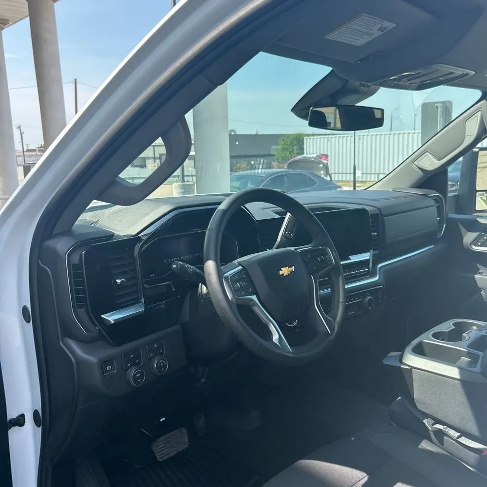 2025 Chevrolet Silverado 2500HD LT