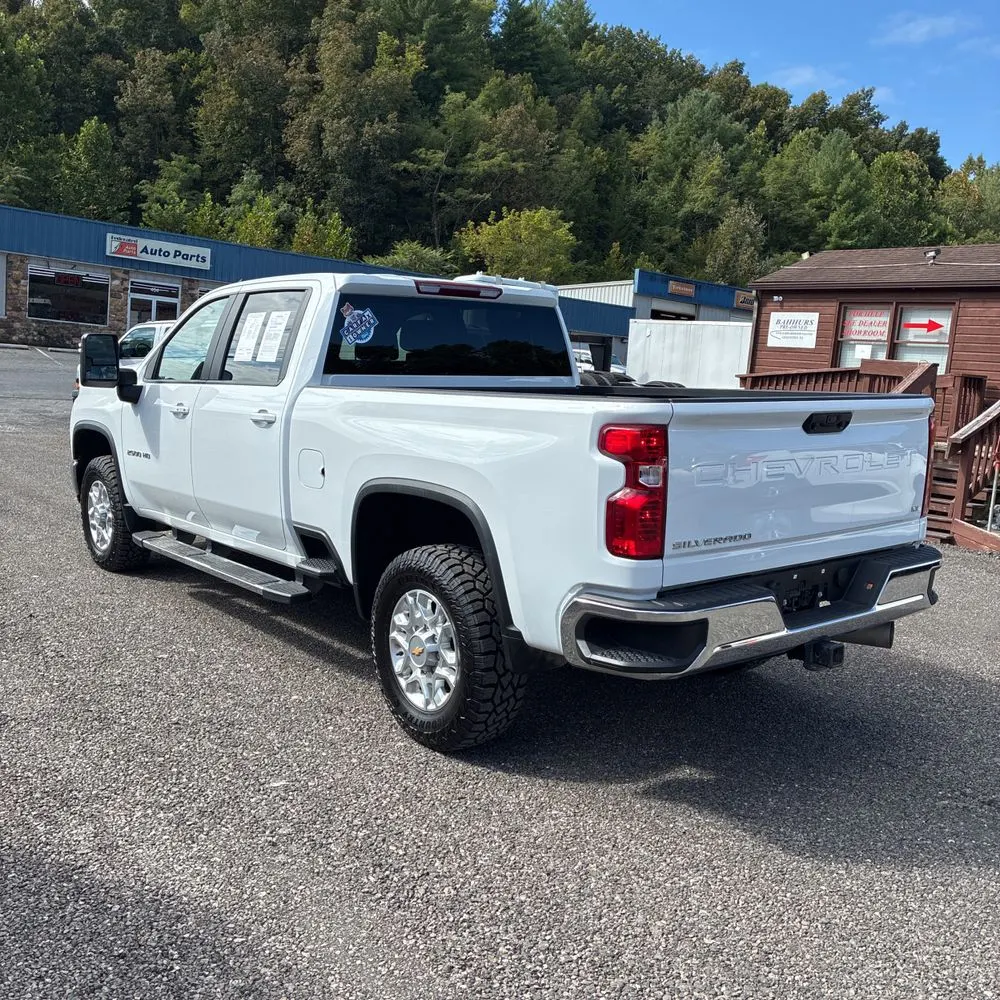 2024 Chevrolet Silverado 2500HD LT