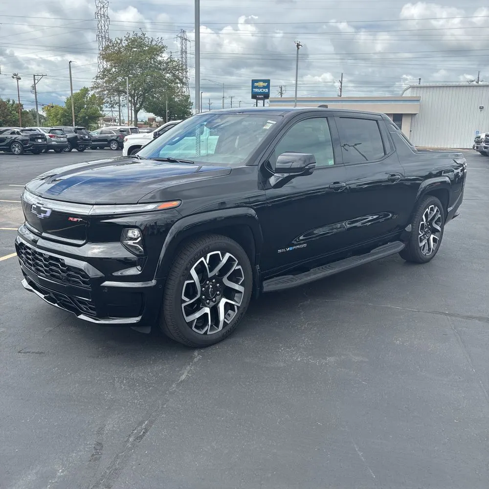 2024 Chevrolet Silverado EV RST