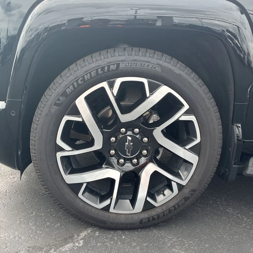 2024 Chevrolet Silverado EV RST