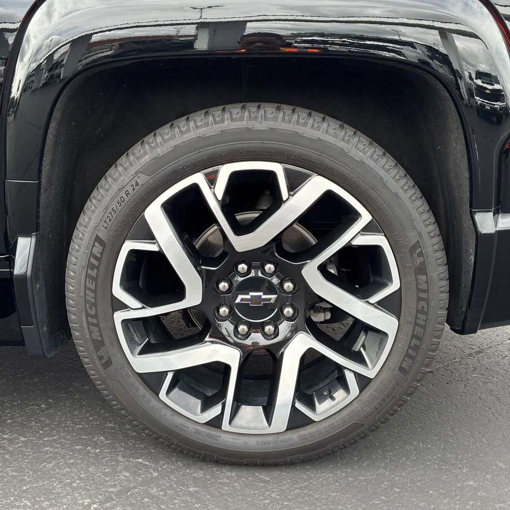2024 Chevrolet Silverado EV RST