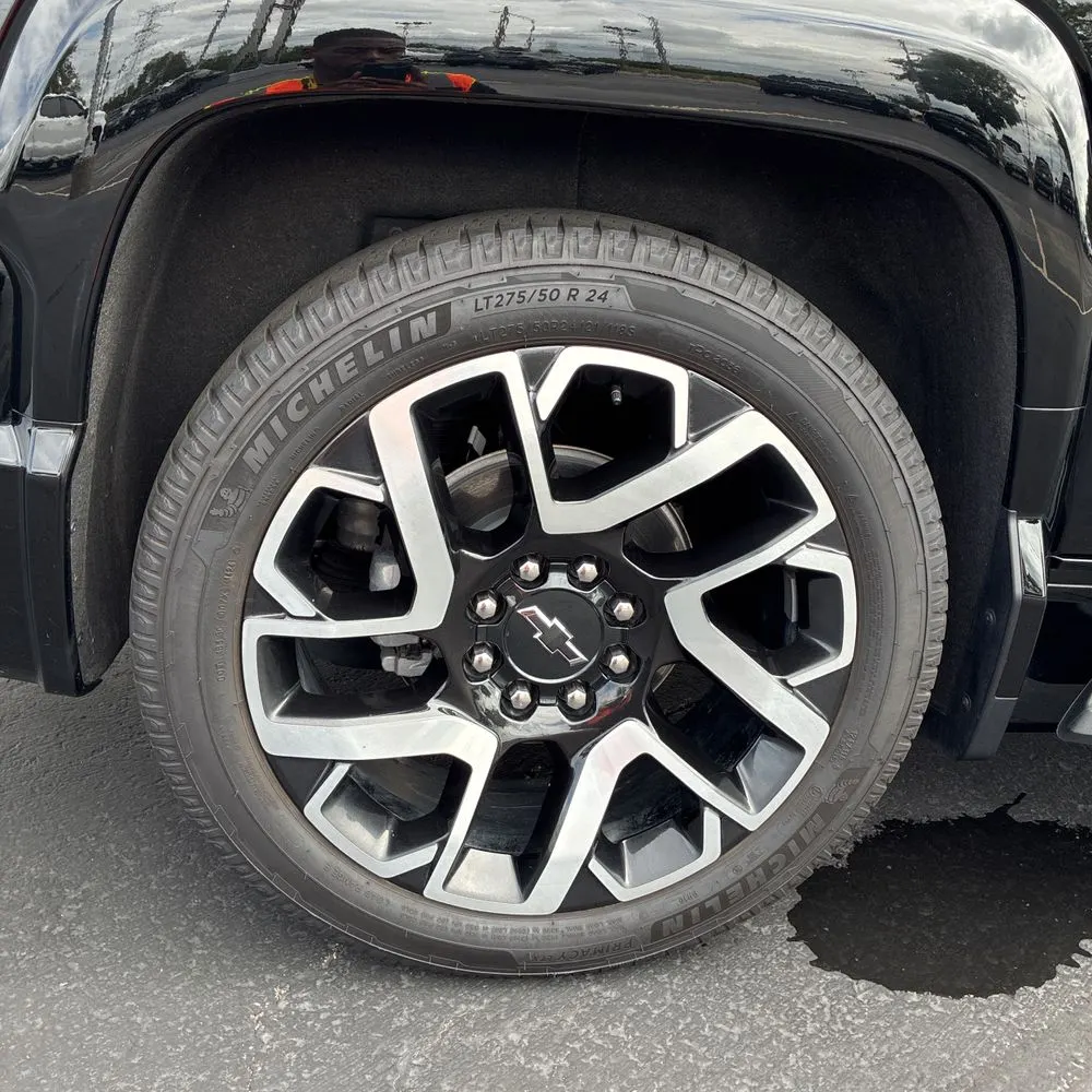 2024 Chevrolet Silverado EV RST