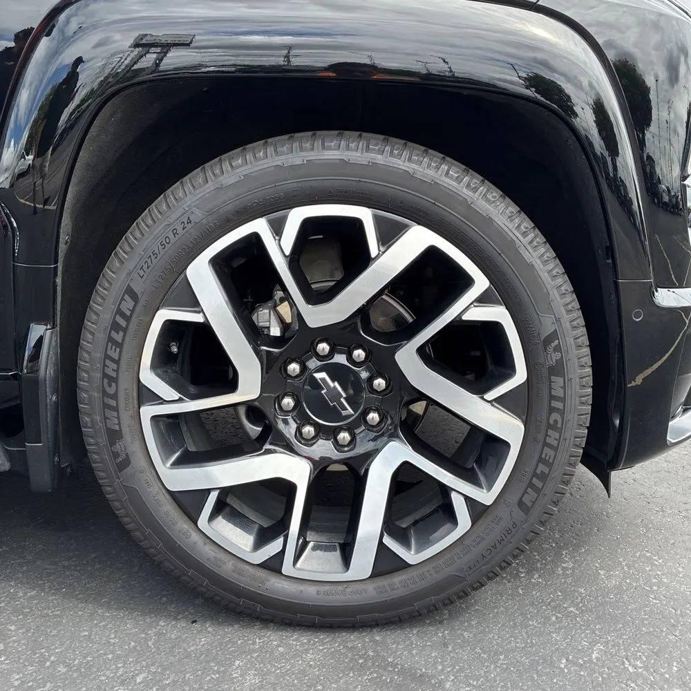 2024 Chevrolet Silverado EV RST