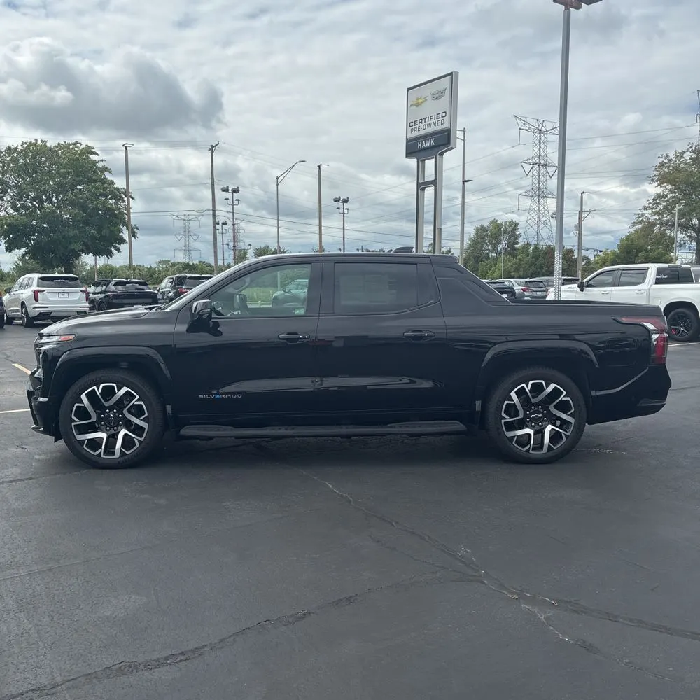 2024 Chevrolet Silverado EV RST