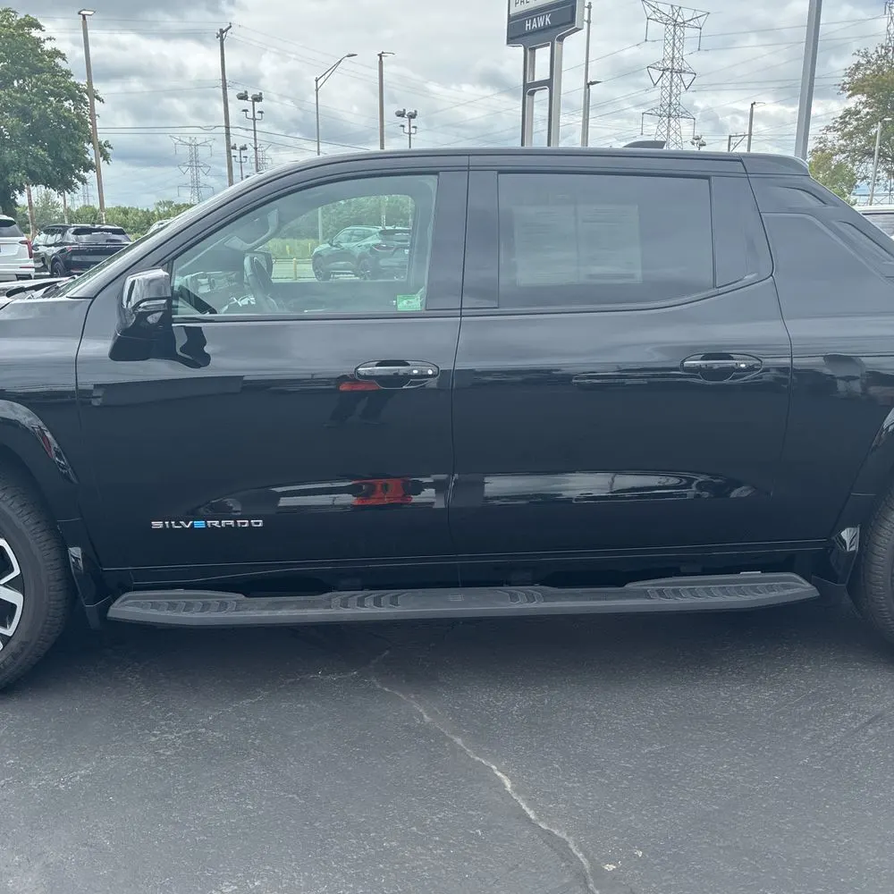 2024 Chevrolet Silverado EV RST