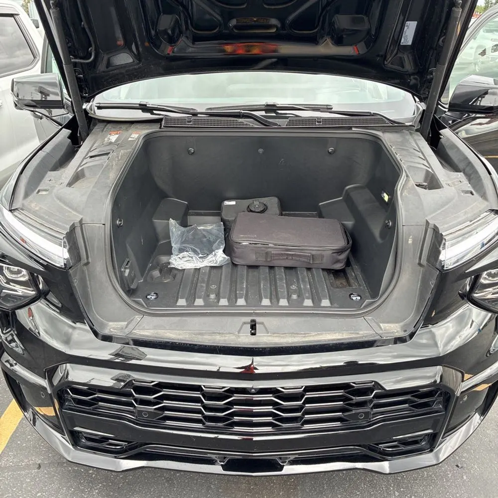 2024 Chevrolet Silverado EV RST