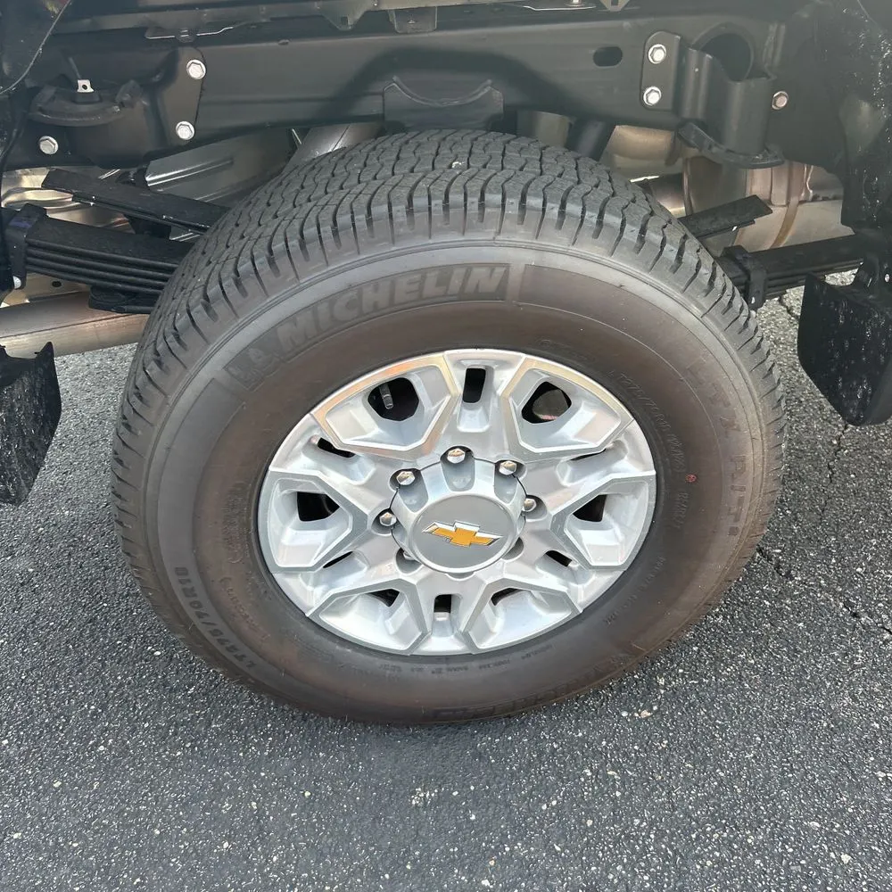 2025 Chevrolet Silverado 3500 LT Crew Cab 4WD LWB SRW