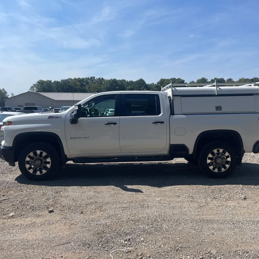 2024 Chevrolet Silverado 2500HD Custom