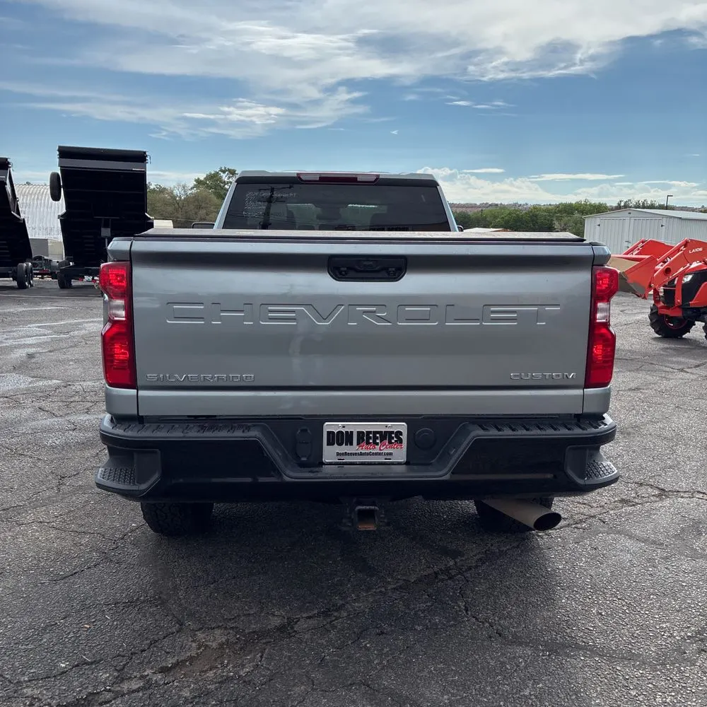 2024 Chevrolet Silverado 2500 Custom
