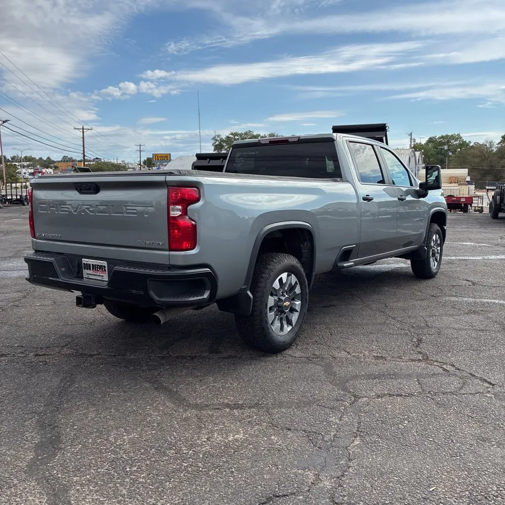 2024 Chevrolet Silverado 2500 Custom