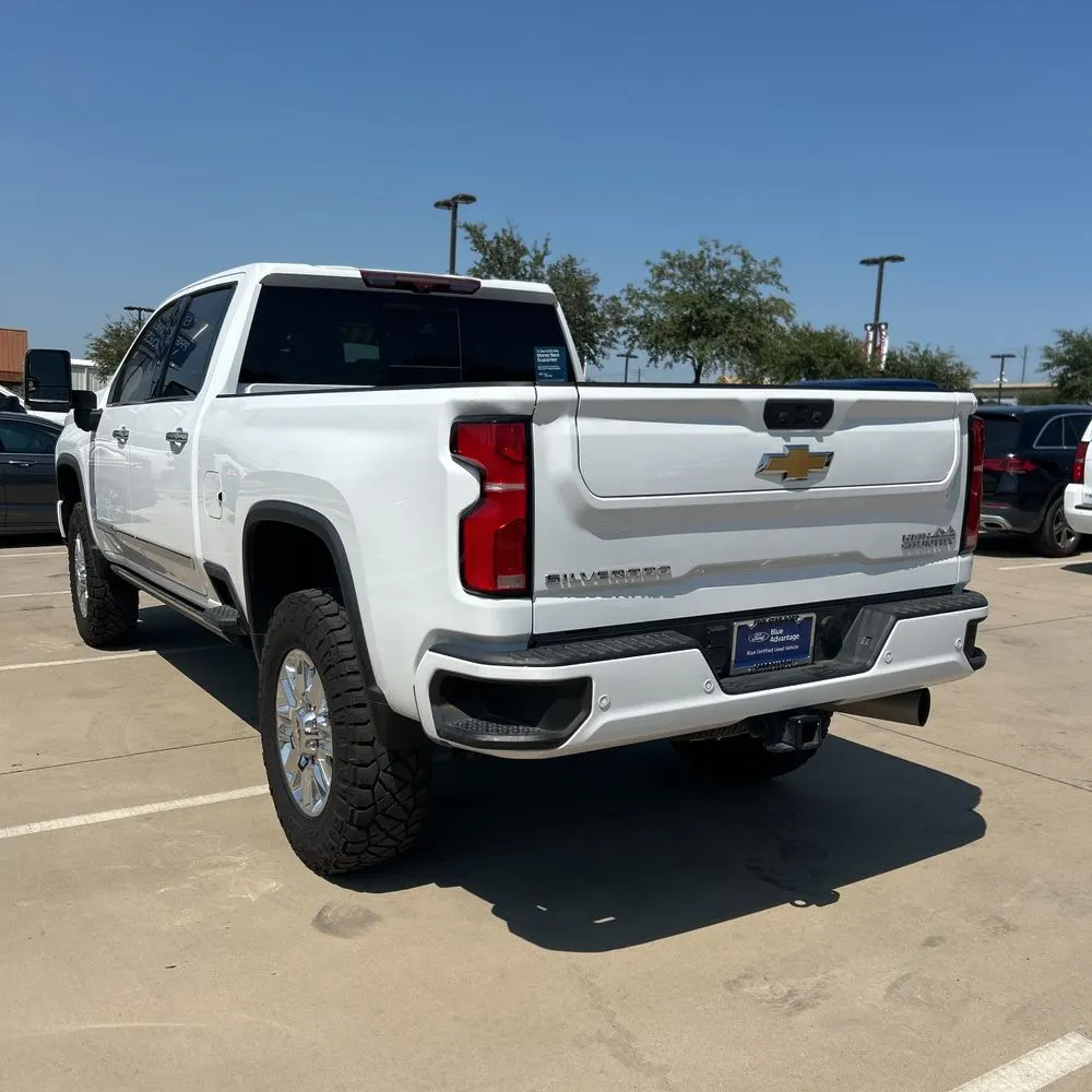 2024 Chevrolet Silverado 2500HD High Country