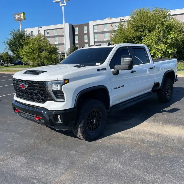 2024 Chevrolet Silverado 2500 ZR2